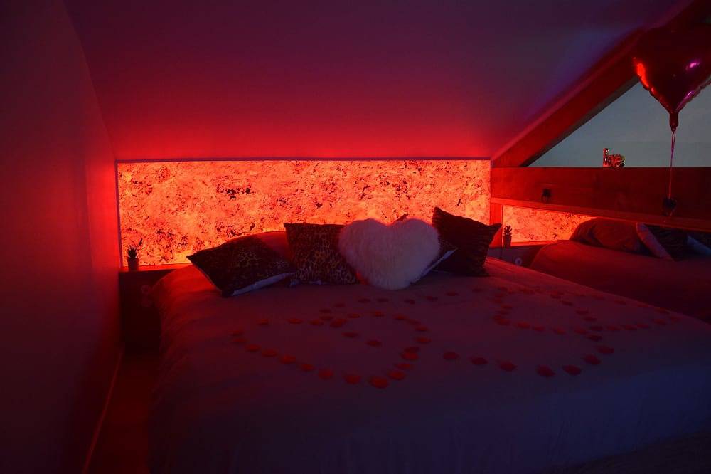 Apartamento entero, L'Oasis de Montvert Love Room in Saint-Zacharie, Región Brignoles