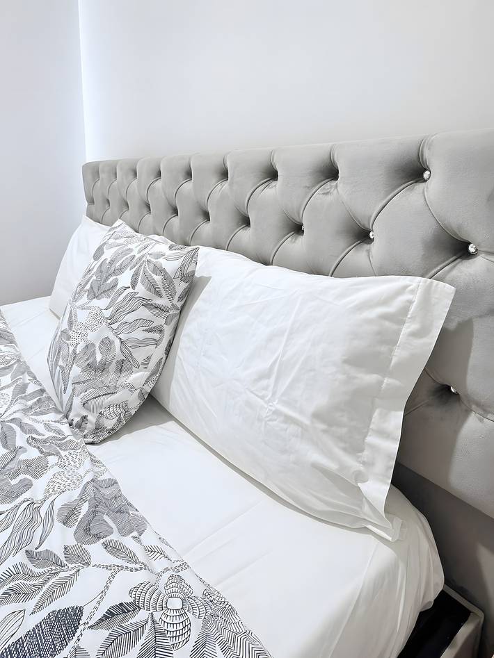 Entire apartment, Apartment 'House Guest Confort Vila Minde' with Wi-Fi and Air Conditioning in Minde, Parque Natural das Serras de Aire e Candeeiros