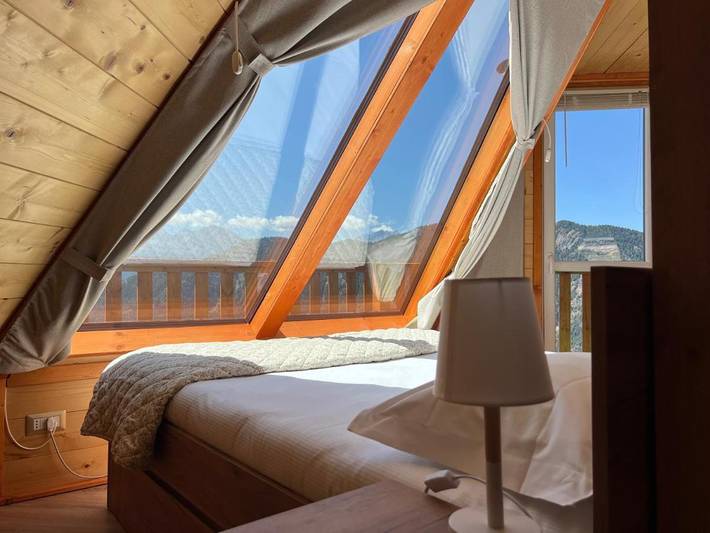 Parc de vacances pour 2 personnes, avec jardin et vue ainsi que piscine et sauna, animaux acceptés dans Vallée d'Aoste - 4