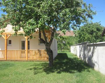Gîte pour 6 personnes, avec jardin et terrasse à Éclaron-Braucourt-Sainte-Livière