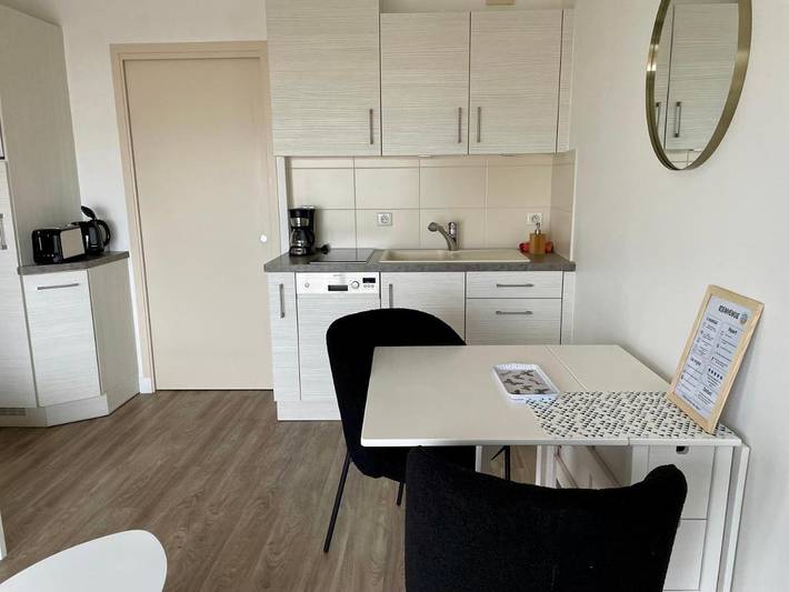 Gîte pour 2 personnes, avec terrasse et vue dans Port D Echouage Pornichet - 4