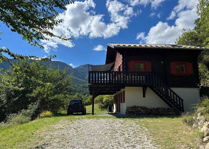Gîte pour 8 personnes, avec vue et jardin, animaux acceptés à Beauvezer - 4