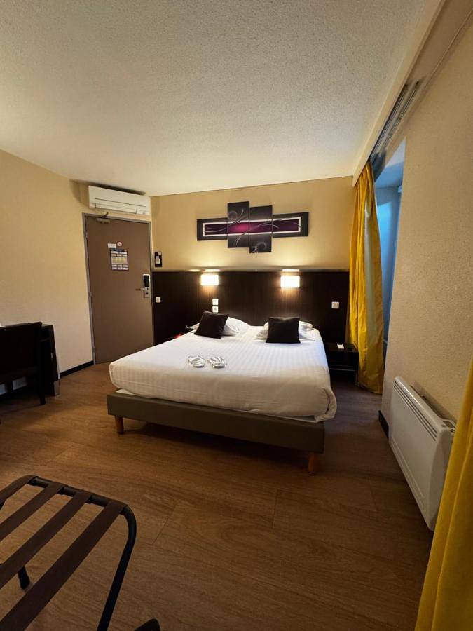 Hôtel pour 2 personnes, animaux acceptés à Maisons-Alfort - 2