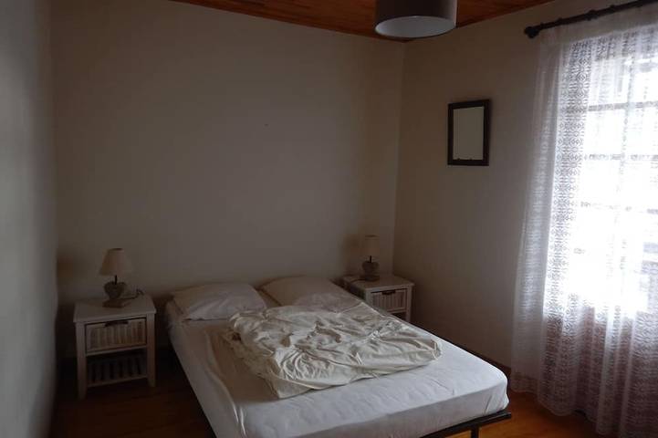 Gîte pour 12 personnes, avec jardin et balcon, animaux acceptés à Val-des-Prés - 4