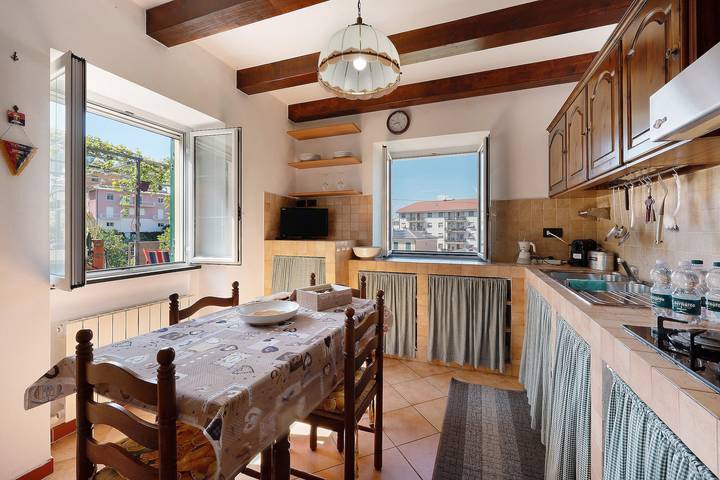 Appartamento intero, Appartamento 'Cà Da Giuvanna' con Giardino Privato, Wi-Fi e Aria Condizionata in Sestri Levante (Città), Sestri Levante