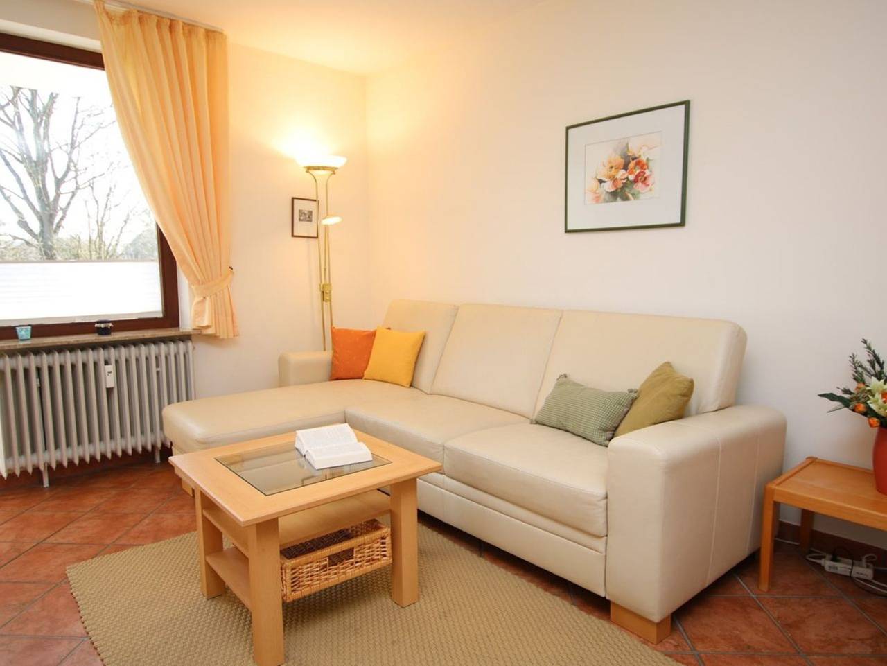 Ganze Ferienwohnung, Badestraße 80, Whg. 1, Goting Hus - Ferienwohnung im Hochparterre,  2- Zimmer mit ca. 40 m² Wohnfläche und Ostbalkon in Wyk auf Föhr (Stadt), Wyk auf Föhr