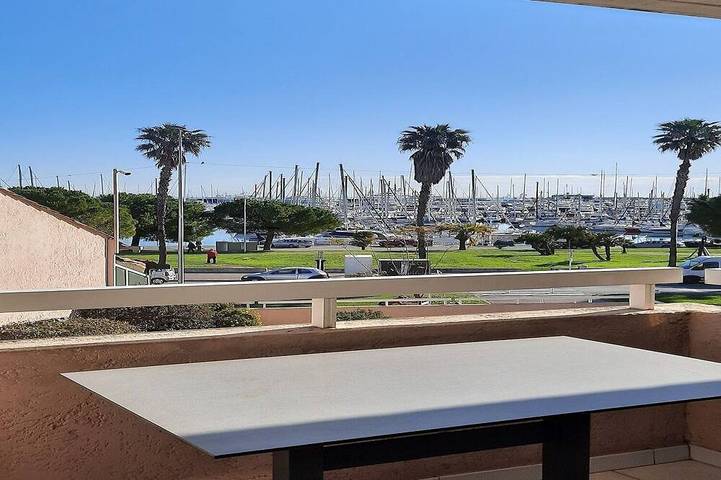 Gîte pour 4 personnes dans Gare D Antibes