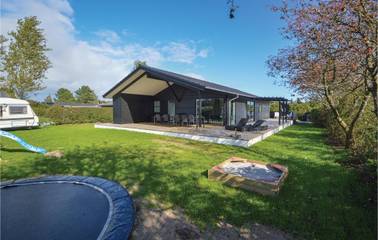 Ferienhaus für 10 Personen, mit Whirlpool und Terrasse sowie Sauna und Garten, mit Haustier in Diernæs