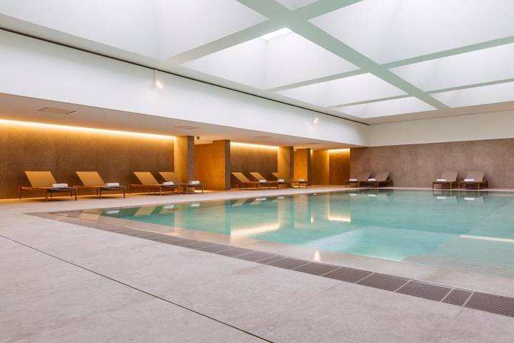 Hôtel pour 2 personnes, avec piscine et sauna ainsi que terrasse et jacuzzi