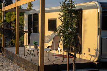 Cottage pour 90 personnes, avec jacuzzi et jardin dans Saint-Hilaire-Fontaine