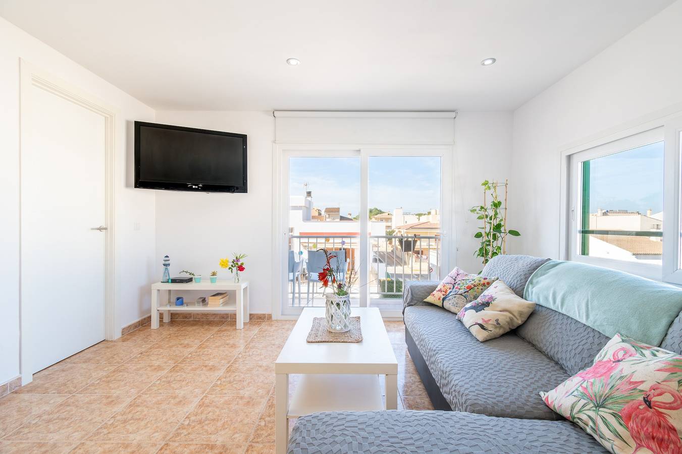 Apartamento inteiro, Apartamento 'Wonderful' com vista para o mar, Wi-Fi e ar condicionado in Can Picafort, Santa Margalida