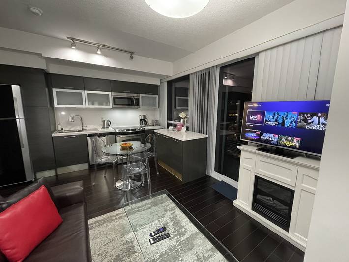 Vacation apartment for 4 people, with yard in Ontario