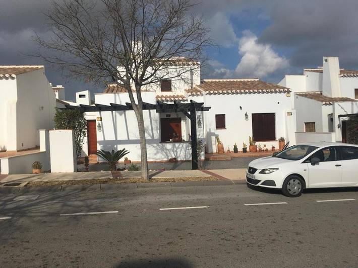 Chalet para 6 personas, con piscina y jardín en Murcia 
