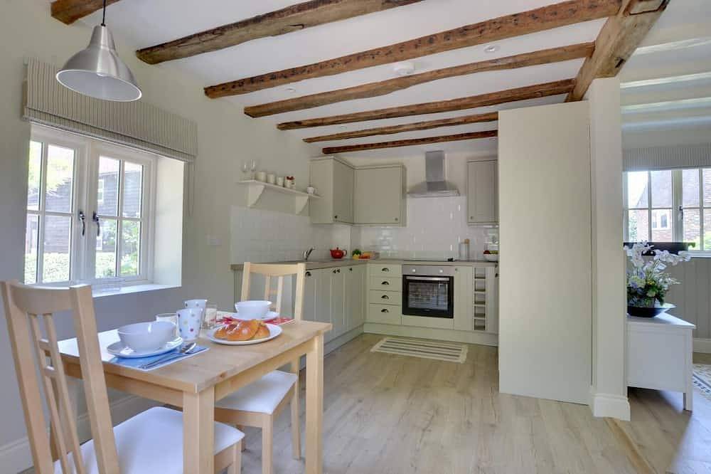 1 Bed in Leigh (oc-ts726) in Leigh (Kent), Kent
