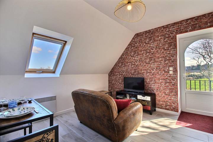Gîte pour 2 personnes, avec Jardin et Vue à Plougrescant