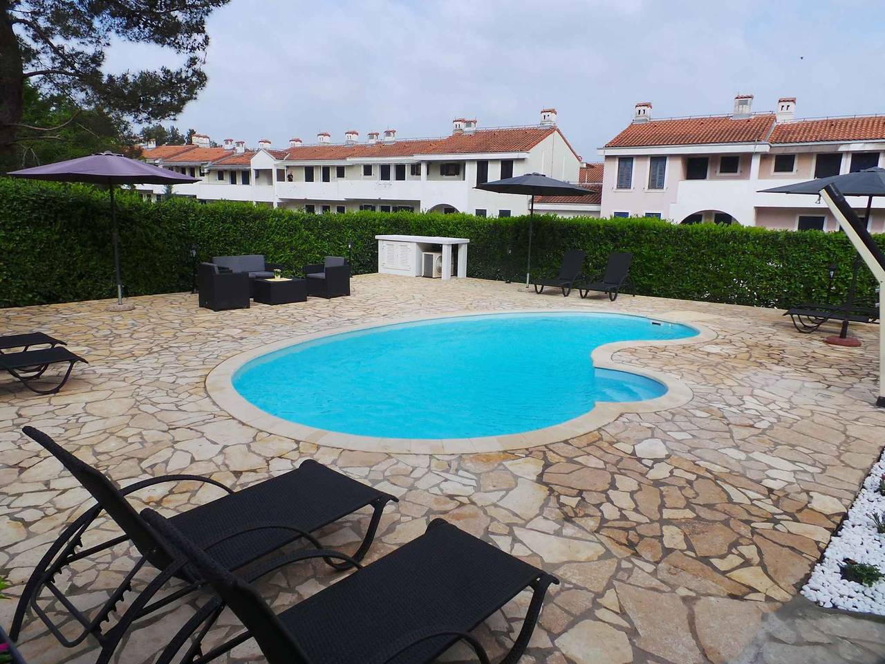 Ferienhaus mit Pool 100 m vom Strand in Milcetici, Krk