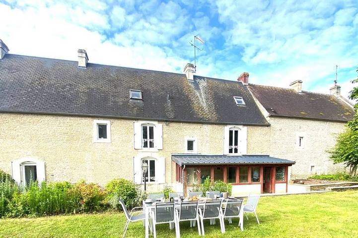 Gîte pour 9 personnes dans Percy-en-Auge