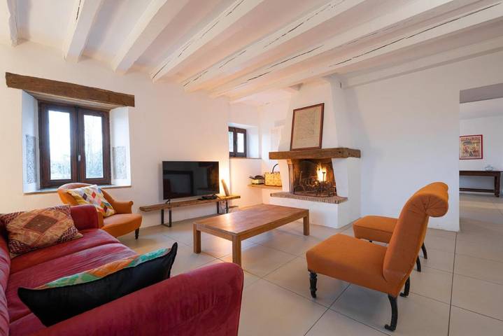 Location de vacances pour 10 personnes, avec vue et terrasse, animaux acceptés à Cruseilles - 3