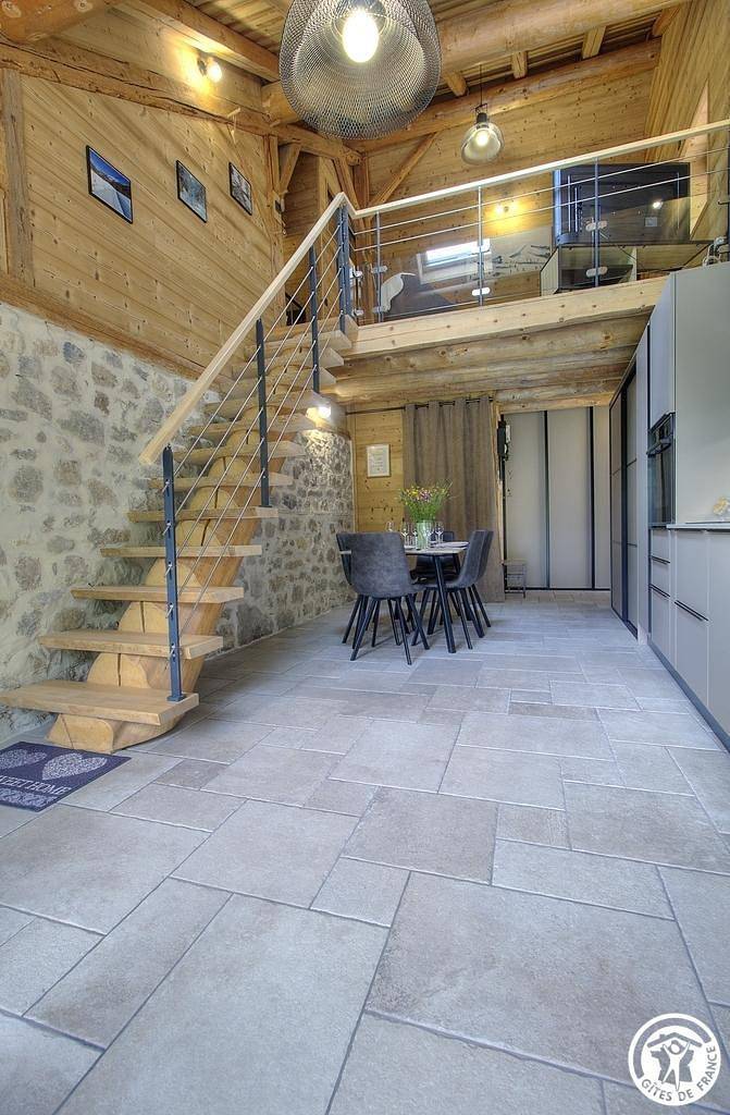 Casa de huéspedes para 6 personas, con terraza y jardín - 1