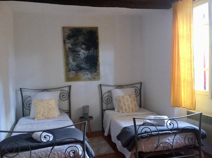 Location de vacances pour 4 personnes, avec vue et terrasse, animaux acceptés à Sault - 3