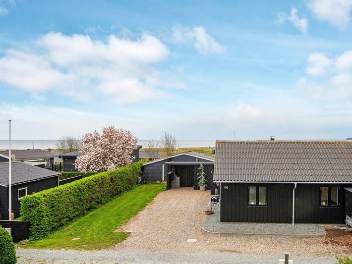 Ferienhaus für 4 Personen, mit Whirlpool und Terrasse sowie Garten und Sauna in Flovt Strand - 4