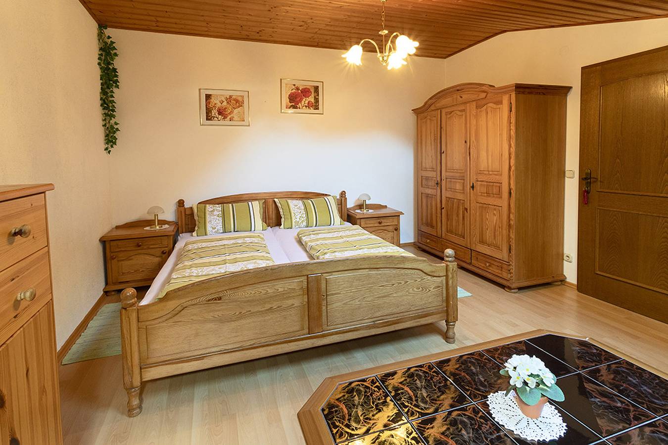 Bauernhof Daurerhof - Doppelzimmer I Dusche/Wc und Tv, ohne Frühstück in Kampenwand, Aschau im Chiemgau