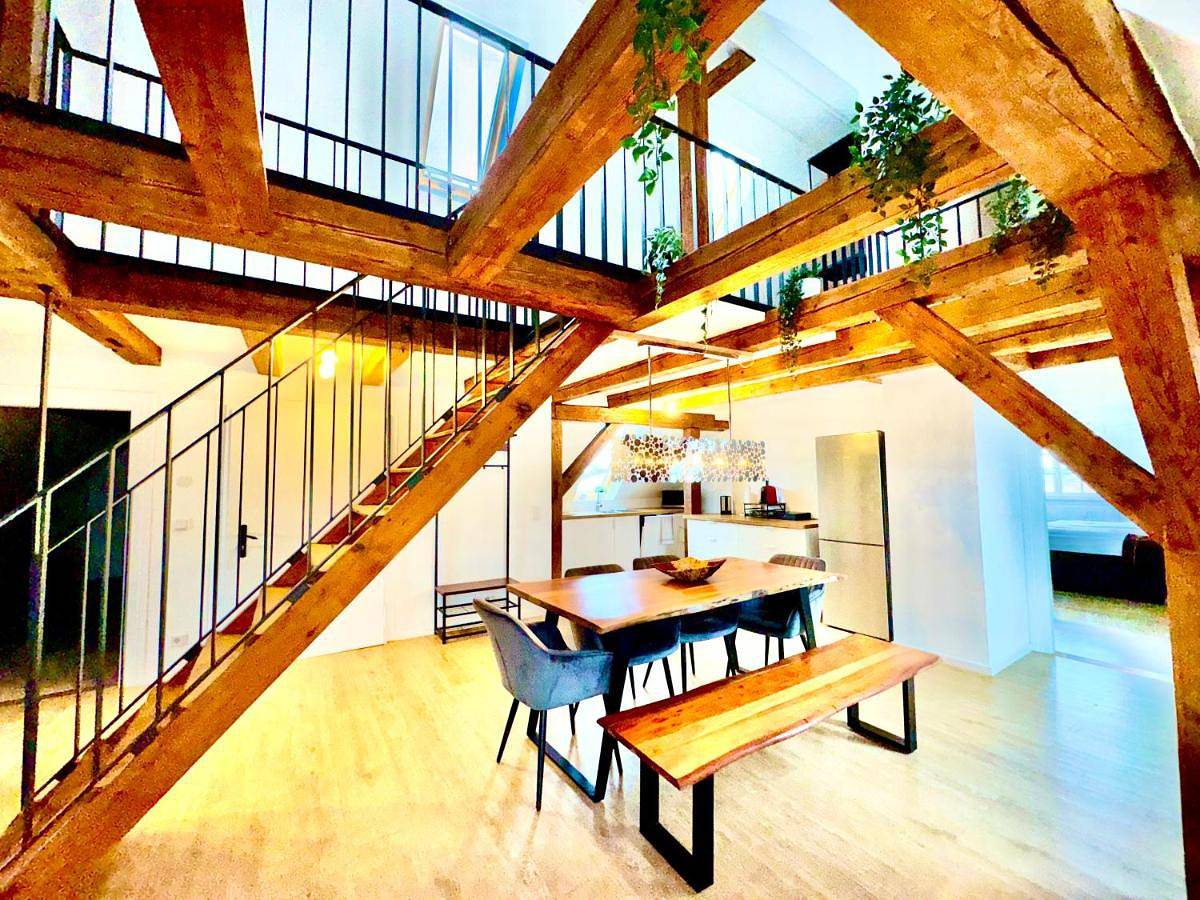 Ganze Wohnung, Eden - Penthouse-Loft über den Dächern Kaufbeurens in Kaufbeuren, Bayerisch Schwaben