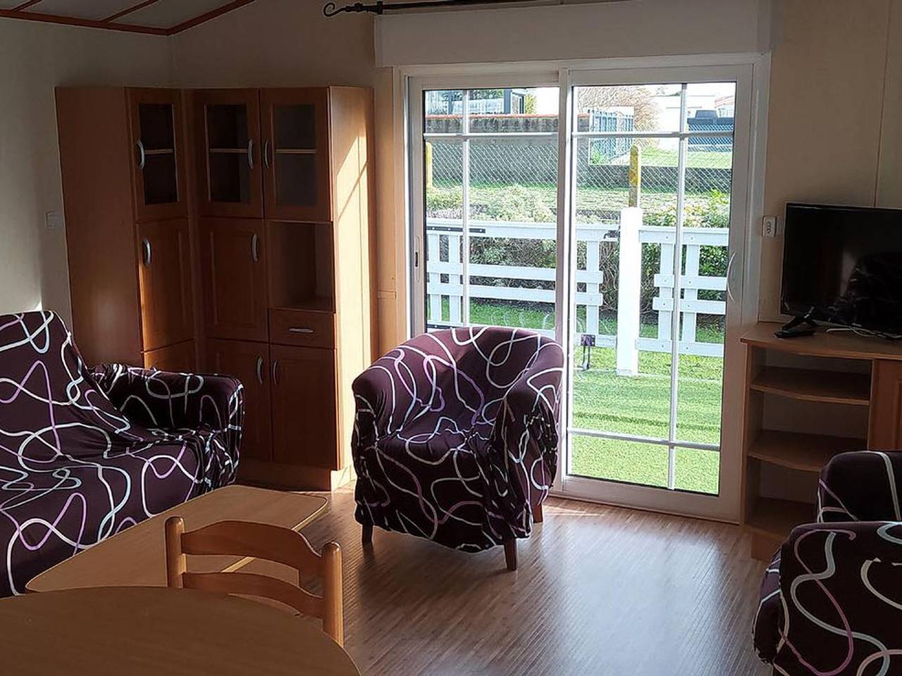 Chalet en Brem - 3 Dormitorios, Terraza, 6 Personas in Brem-sur-Mer, Valle del Loira