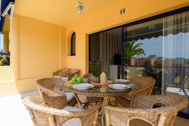 Ferienhaus für 6 Personen, mit Balkon und Terrasse sowie Garten und Pool in Maspalomas - 2