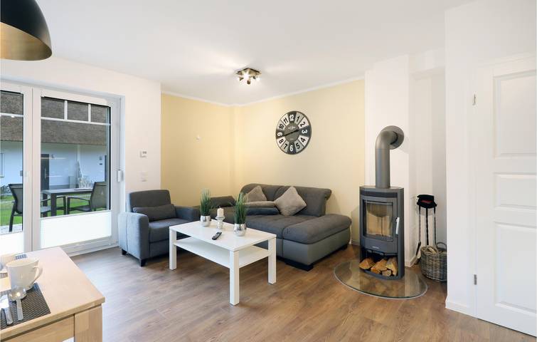 Ferienhaus für 4 Personen, mit Terrasse und Sauna sowie Garten in Zirchow - 2