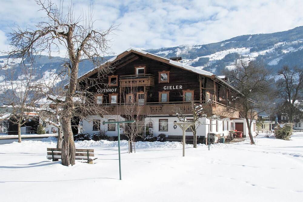 Ganze Wohnung, Gielerhof by Interhome in Zell am Ziller, Tiroler Unterland