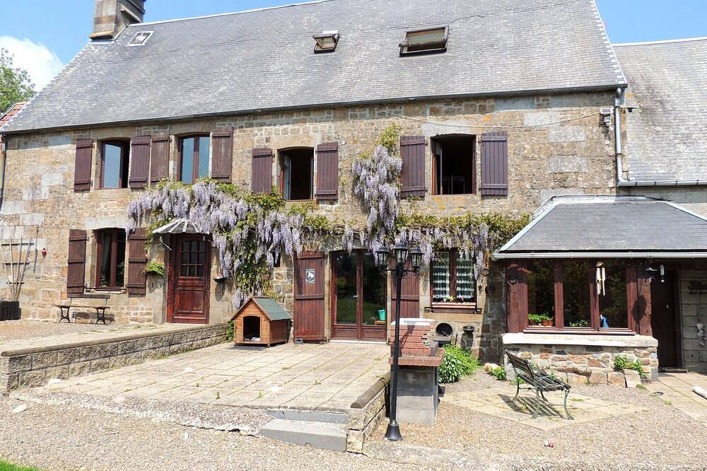 Bienvenue à La Sélinière ! in Champ-du-Boult, Noues de Sienne