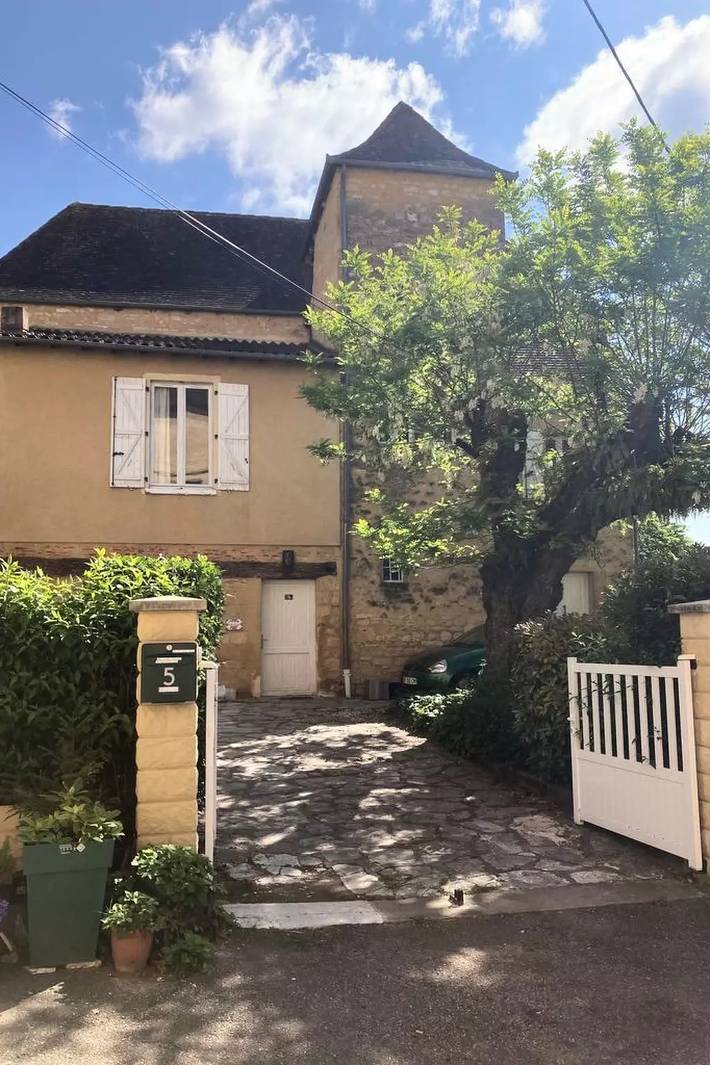 Gîte pour 3 personnes, avec jardin à Gourdon - 2
