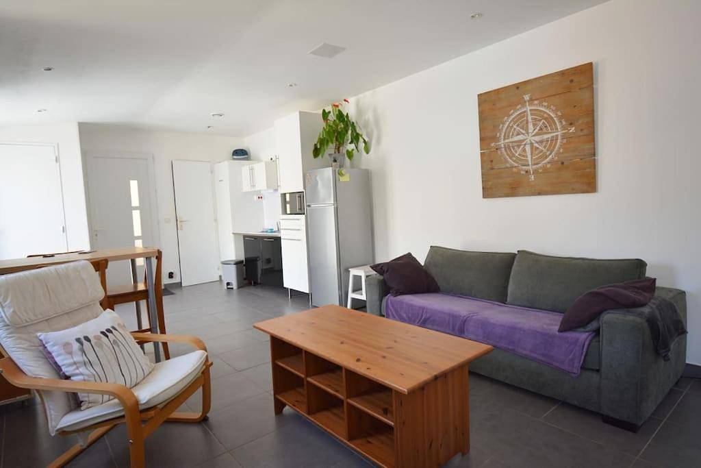 Appartement entier, Grand studio indépendant avec jardin in Goussainville, Val-d'Oise