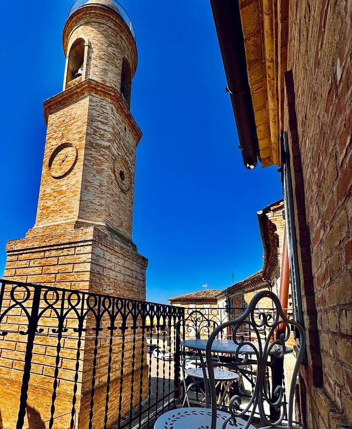 Gîte pour 2 personnes, avec terrasse et vue à Petritoli