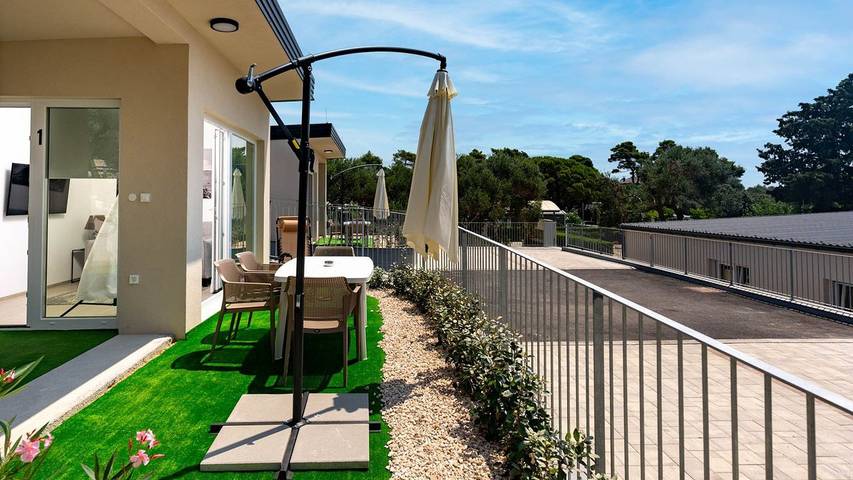 Ferienhaus für 2 Personen, mit Garten, mit Haustier in Banjol - 4