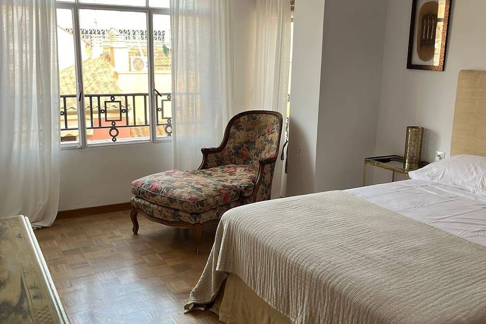 Entire apartment, Apartment in the historic center, breathtaking views! in Malaga Centro Historico, Malaga