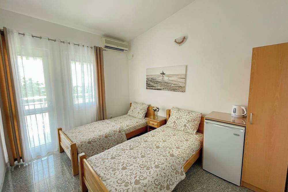 Standard Double or Twin room, Centre of Bar in Šušanj, Montenegro