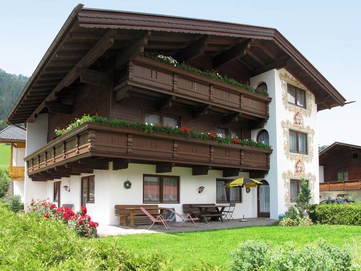 Ferienwohnung für 7 Personen, mit Garten und Balkon in Aschau im Zillertal