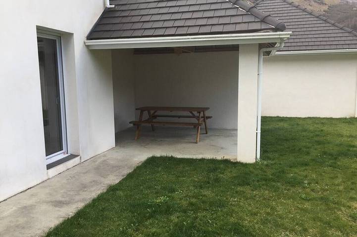 Location de vacances pour 16 personnes à Gère-Bélesten