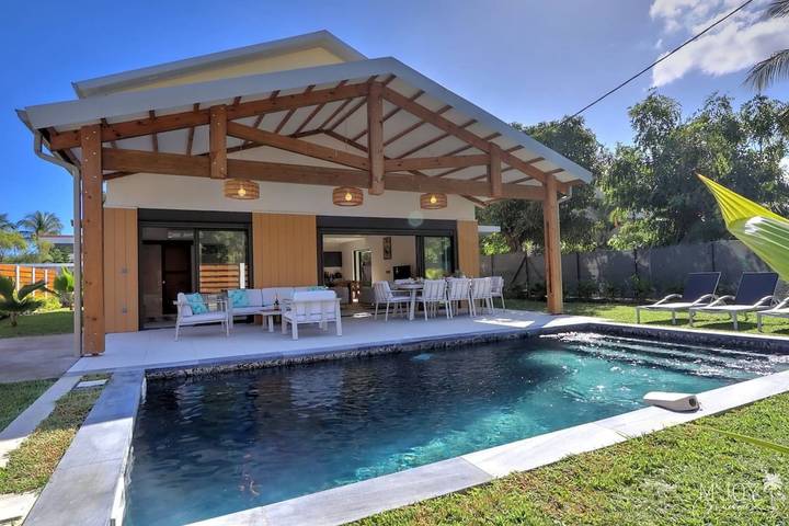 Villa pour 10 personnes, avec piscine et jardin, adapté aux familles - 1