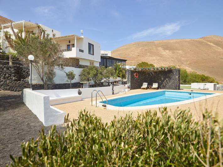 Villa für 3 Personen, mit Garten