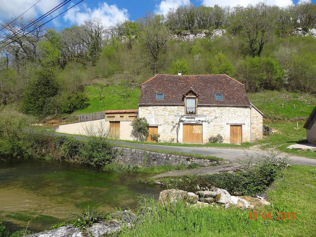 Les écuries du moulin de Paunac in Cazillac, Lot