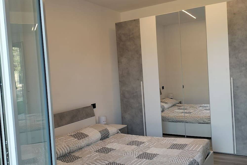 Villetta semi-indipendente in bifamiliare in Lazise, Prealpi Gardesane