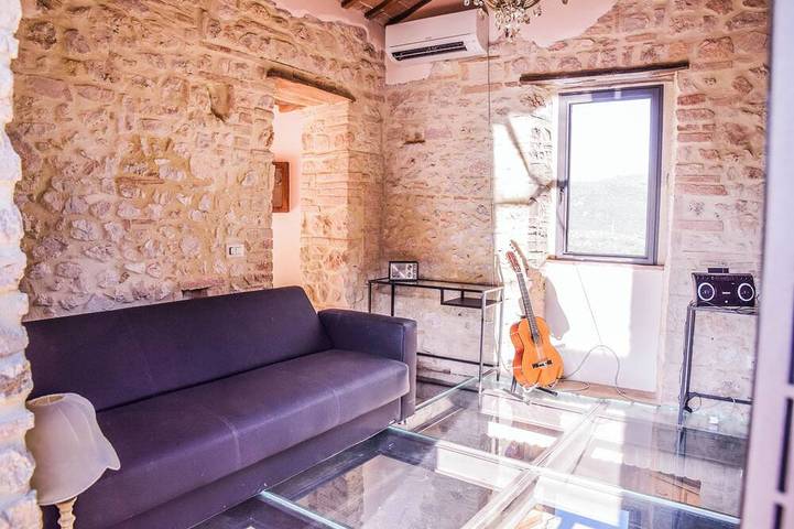 Villa in the historical center with private garden, pool, spa and Ac in Narni, Provincia di Terni