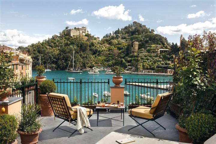 Hôtel pour 2 personnes, avec terrasse et piscine, animaux acceptés à Portofino
