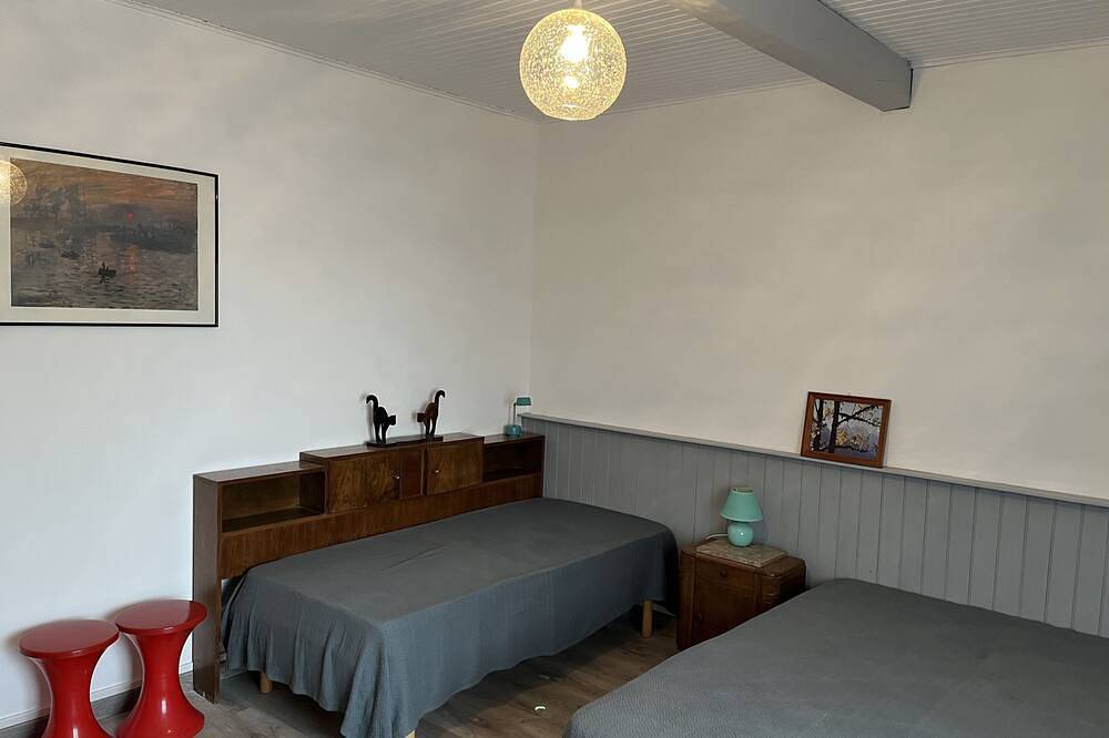 Ganze Wohnung, Large garden apartment, 100 metres from Tarco beach in Conca, Sartène und Umgebung