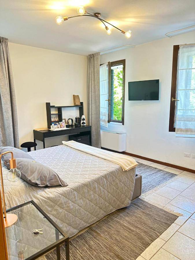Villa Trevisi - Rooms -free parking in Treviso, Treviso (província)