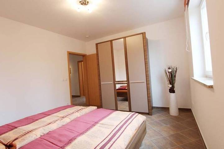 Ferienwohnung für 6 Personen, mit Terrasse und Sauna sowie Garten in Klink - 3