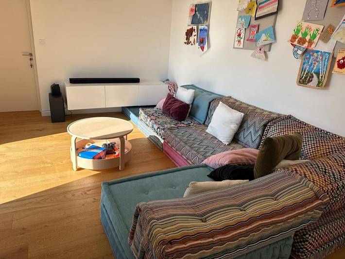 Location de vacances pour 8 personnes, avec terrasse ainsi que vue et piscine à Lucinges - 4